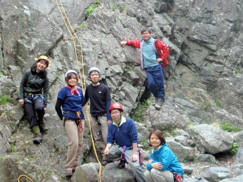 2012.4.30　丹沢・懸垂岩（岩トレ）