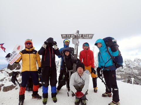2020.1.3-4　北八ツ・北横岳～雨池山～縞枯山～渋ノ湯（雪山）