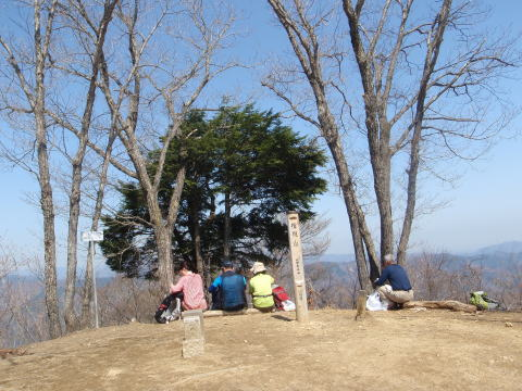 2018.3.31　権現山（山梨）（尾根歩き）