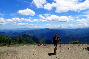 2018.6.30　鷹ノ巣山（尾根歩き）