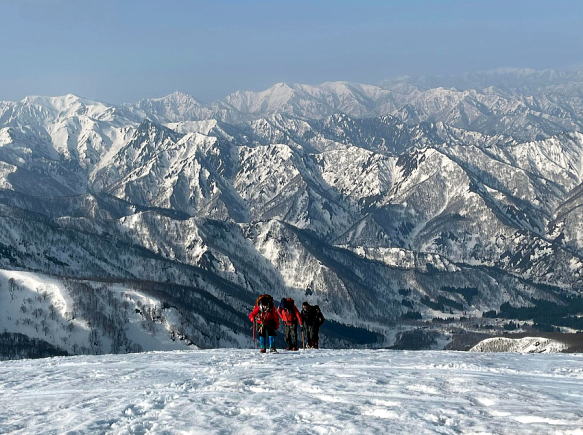 2022.4.9-10 巻機山(雪山)