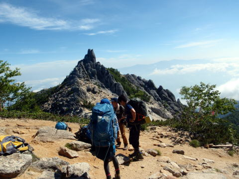 2018.8.4-5　鳳凰三山（尾根歩き）