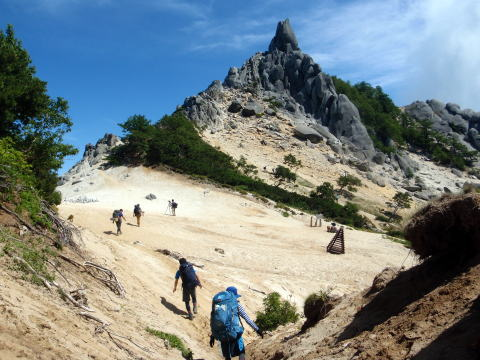 2018.8.4-5　鳳凰三山（尾根歩き）
