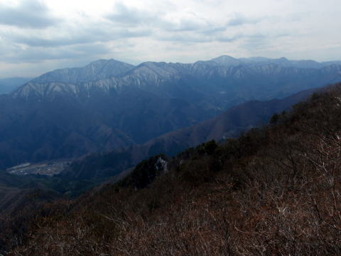 2017.3.25 滝子山(尾根歩き)