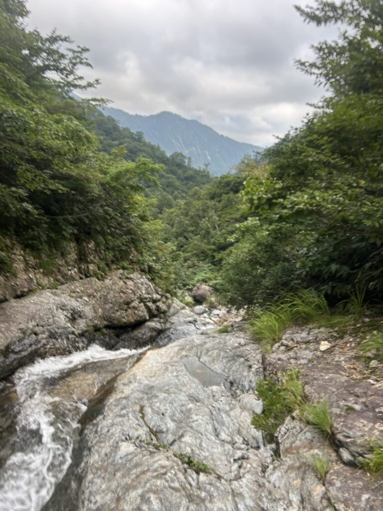 2025.8.30-31 谷川 万太郎谷本谷(沢登り)