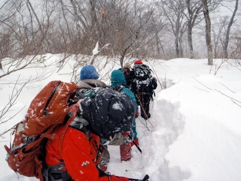 2011.12.17-18　谷川岳 天神尾根（雪山・イベント）