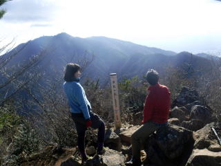 2020.11.22 本社ヶ丸から女坂峠と大沢山(ハイキング)