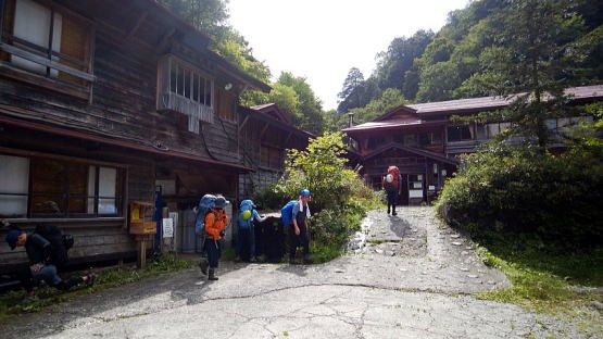 2019.8.31-9.1中ノ岐沢(沢登り)