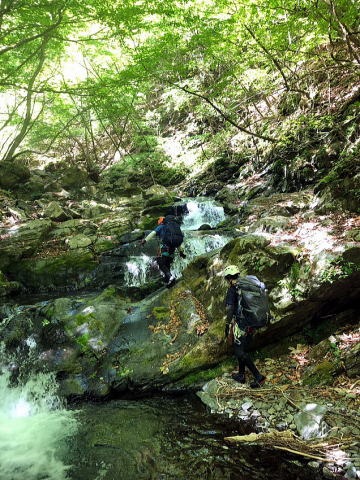 2023.5.5-6 和名倉沢(沢登り)