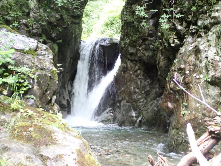 2026.8.14-16 お盆の沢 清津川サゴイ沢(沢登り)